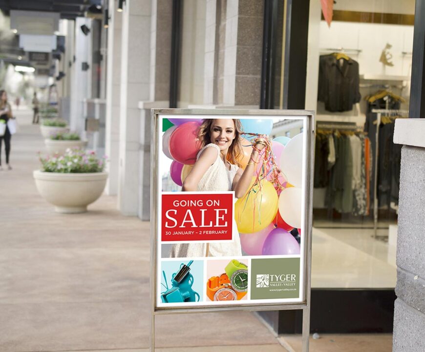 Shop Sale Sign Mockup - Mockup World