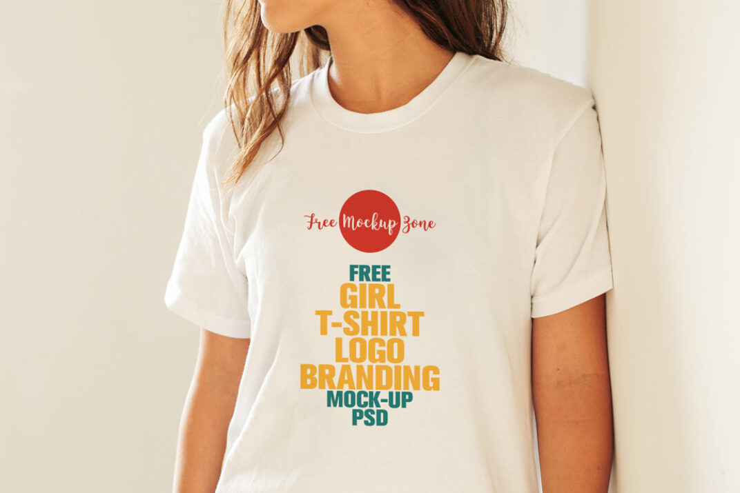 Download Girl wearing T-Shirt Mockup | Mockup World