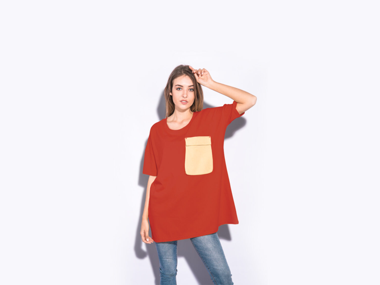 Women's oversized T-Shirt Mockup | Mockup World