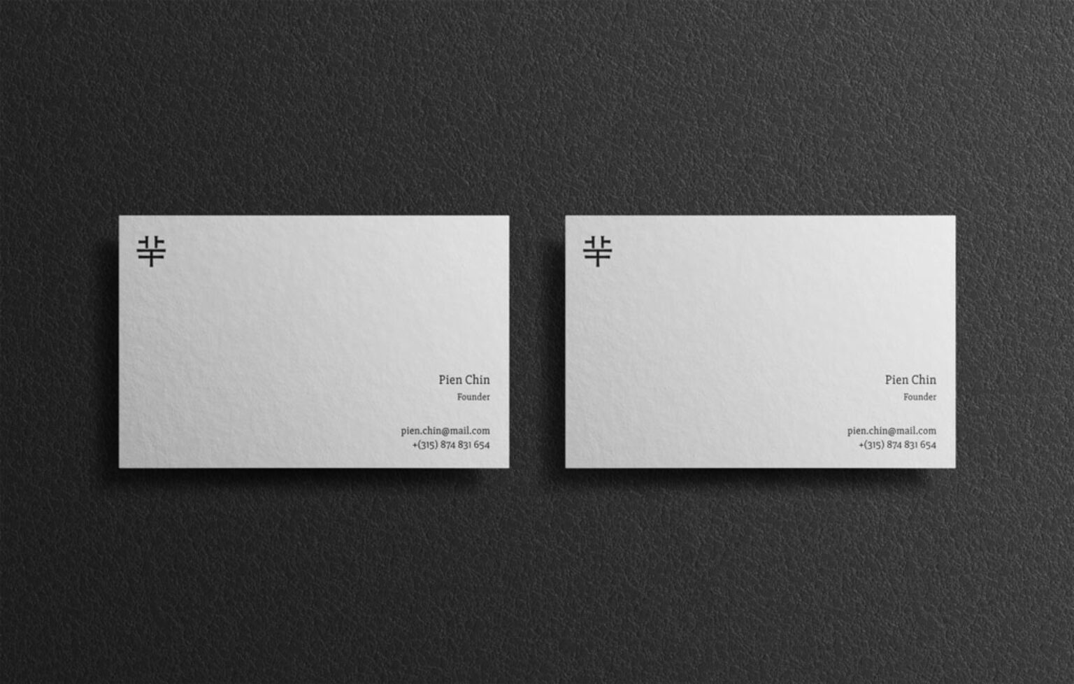 Set of Business Cards Mockups - Mockup World